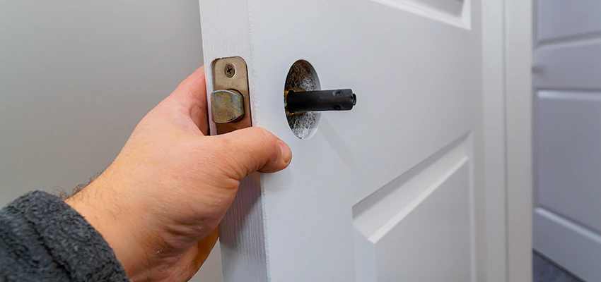 Nighttime Locksmith For Lock Repair in Alta Sierra, CA