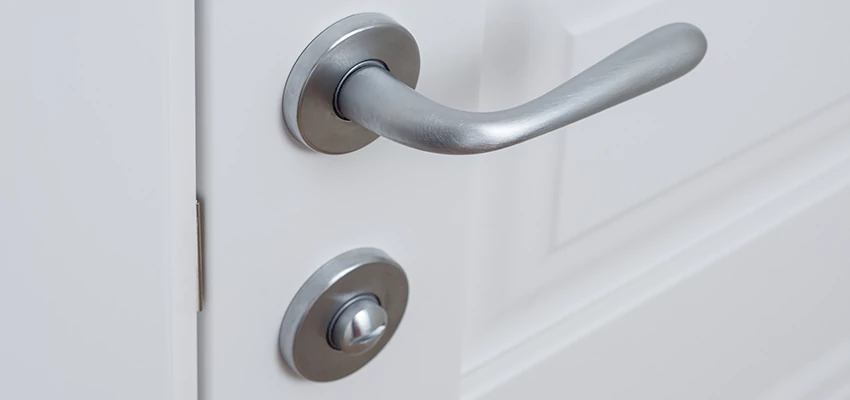 Single-Occupancy Restroom Locks Repair in Alta Sierra, California