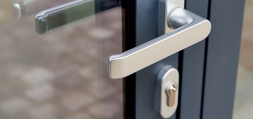 Broken Door Lock Cylinder Repair in Alta Sierra, California